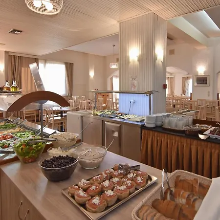 Ocean Heights View Hotel 4*